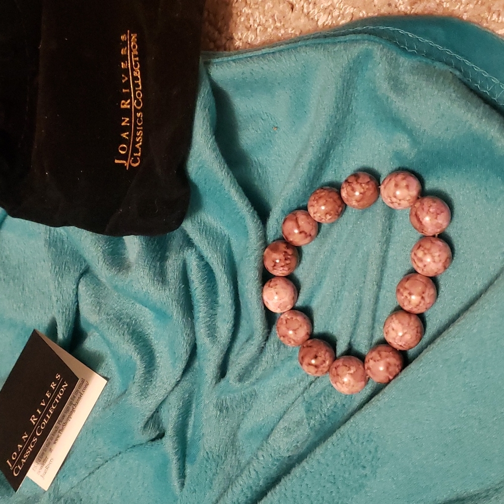 (New not used) JOAN RIVERS pink Jasper bracelet